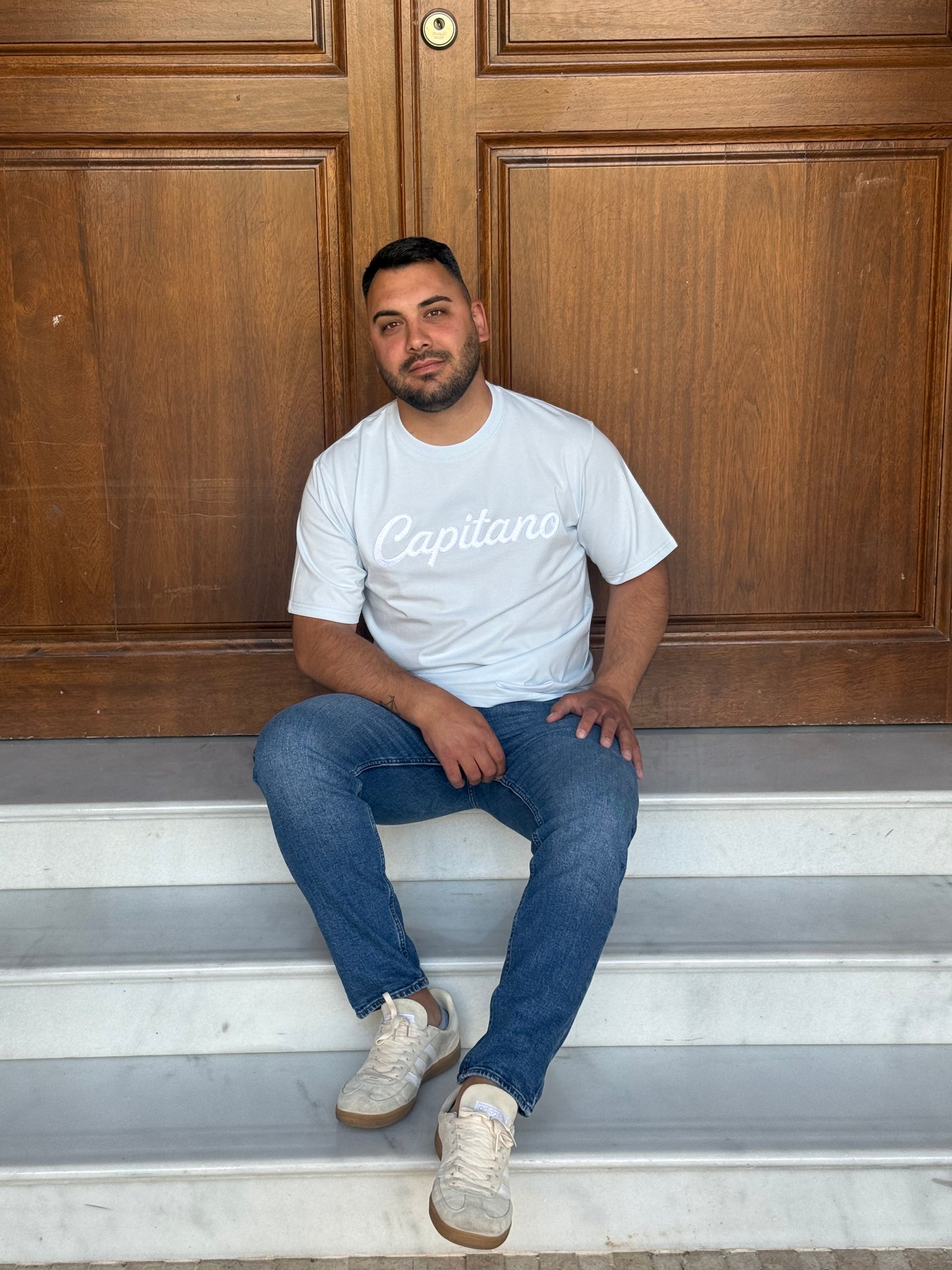 CAMISETA "CAPITANO" CELESTE