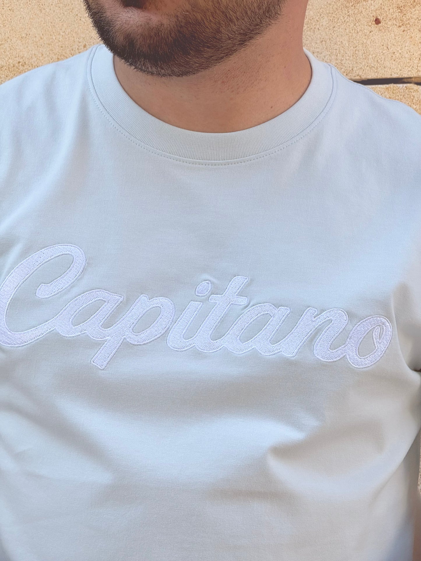 CAMISETA "CAPITANO" CELESTE