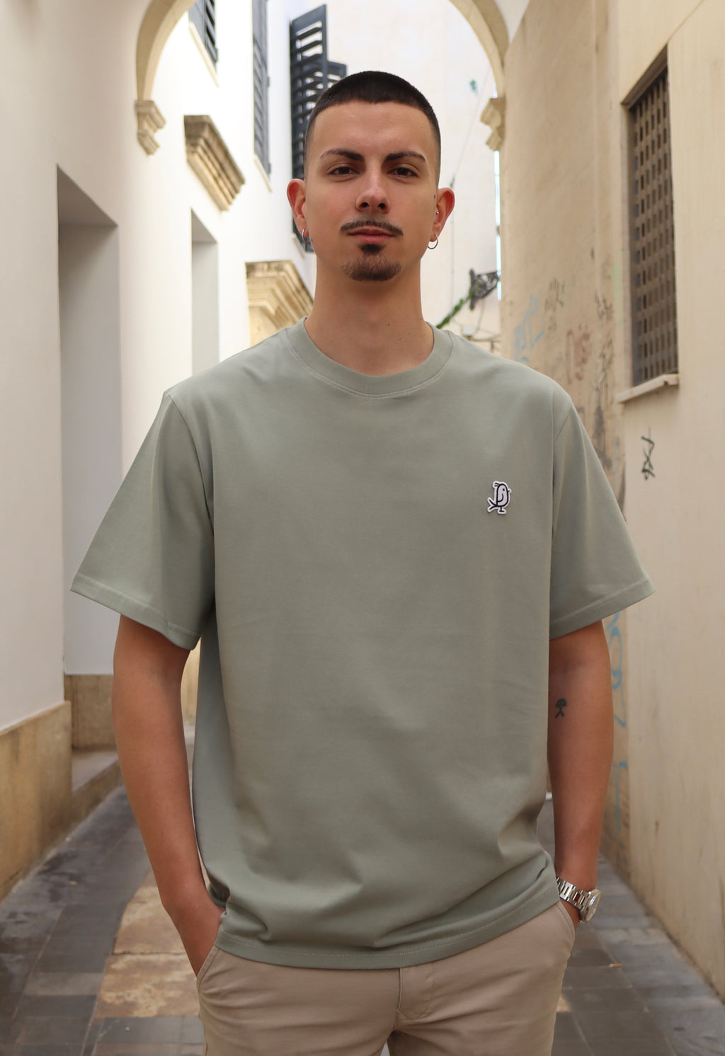 CAMISETA BASICA ''CAPITANO'' VERDE OLIVA