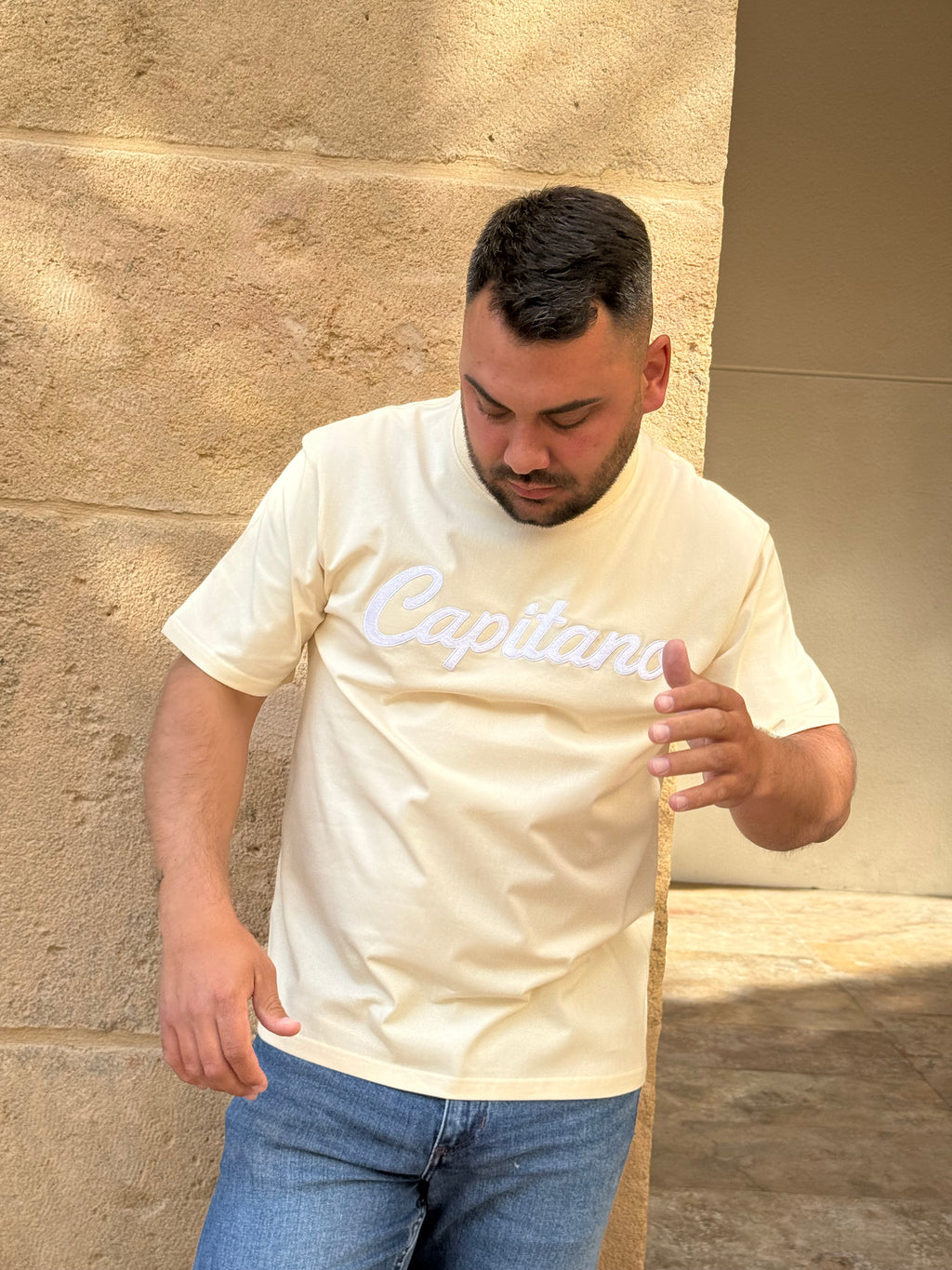 CAMISETA "CAPITANO" AMARILLA